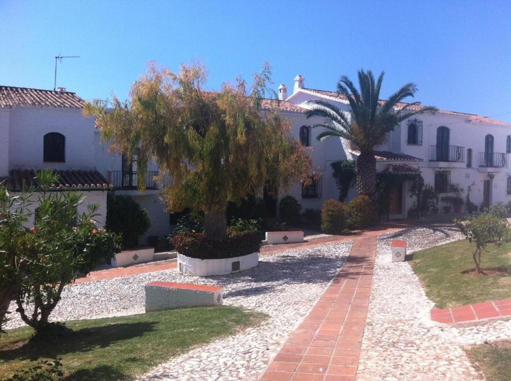 Apartamento Capistrano Village Nerja Eksteriør billede